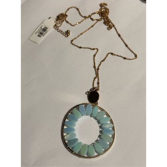 NEW WITH TAGS Long Gold Necklace Featuring a Circular Pendant with Beaded Accent - Picture 1 of 6